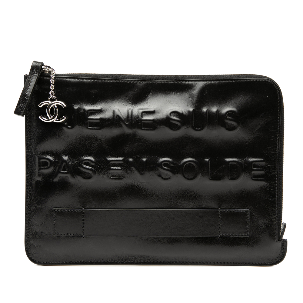 Pre-Loved Chanel Distressed Calfskin Je Ne Suis Pas En Solde Clutch